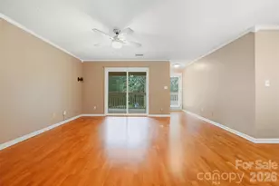 1051-B Churchill Downs Ct, Charlotte, NC 28211 - Photo 11