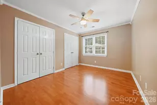 1051-B Churchill Downs Ct, Charlotte, NC 28211 - Photo 23