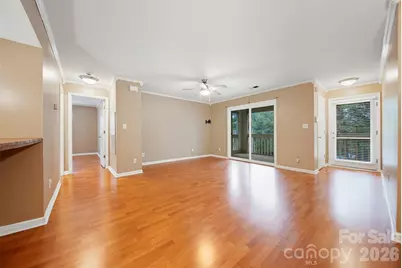 1051-B Churchill Downs Court, Charlotte, NC 28211 - Photo 9