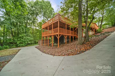 8012 Briardale Drive, Charlotte, NC 28212 - Photo 33