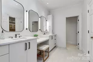 6706 Honors Ct, Charlotte, NC 28210 - Photo 15