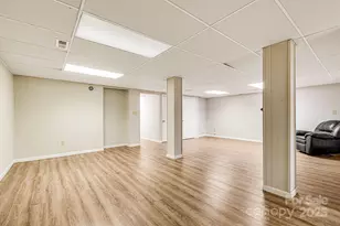 226 Wildflower Rd, Asheville, NC 28804 - Photo 23