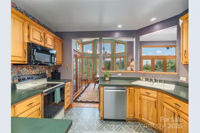 89 Patten Park Drive, Waynesville, NC 28785 - Photo 13