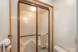 89 Patten Park Dr, Waynesville, NC 28785 - Photo 37