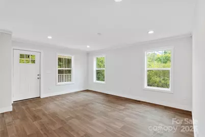 237 Hickory Nut Ridge Road #10, Burnsville, NC 28714 - Photo 7