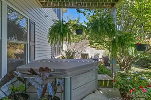 222 Bay Laurel Ln, Hendersonville, NC 28791 - Photo 37