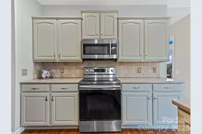 222 Bay Laurel Lane, Hendersonville, NC 28791 - Photo 9