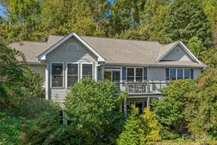 222 Bay Laurel Ln, Hendersonville, NC 28791 - Photo 1