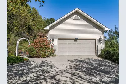 222 Bay Laurel Lane, Hendersonville, NC 28791 - Photo 41