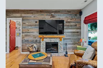 222 Bay Laurel Lane, Hendersonville, NC 28791 - Photo 31