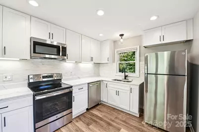 3209 Eastwood Drive, Charlotte, NC 28205 - Photo 9