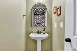 230 Quinn Rd, Matthews, NC 28104 - Photo 15