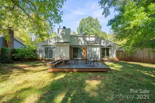 5812 Rock Hollow Dr, Charlotte, NC 28212 - Photo 23