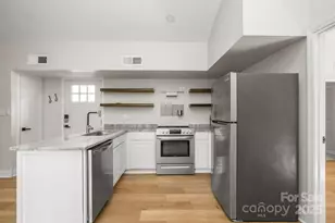 5812 Rock Hollow Dr, Charlotte, NC 28212 - Photo 9