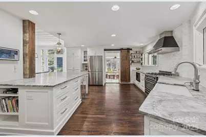 10915 Beatties Ford Road, Huntersville, NC 28078 - Photo 7