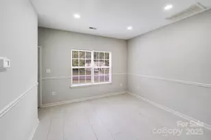 5232 Javitz Rd, Charlotte, NC 28216 - Photo 13