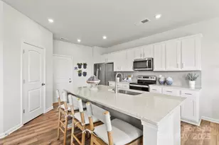 235 Bezelle Ave, York, SC 29745 - Photo 9