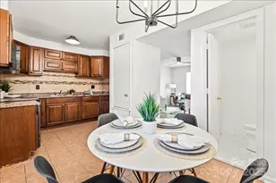 2220 Yorkhills Dr, Charlotte, NC 28217 - Photo 9