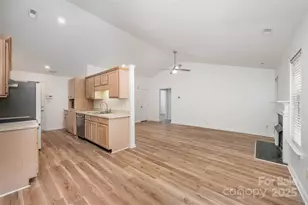 113 S Mulberry Ct, Mount Holly, NC 28120 - Photo 17