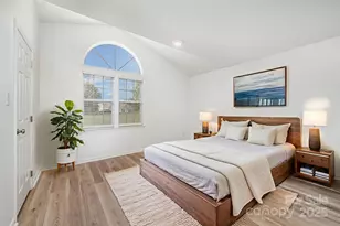 113 S Mulberry Ct, Mount Holly, NC 28120 - Photo 7