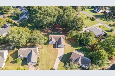 113 S Mulberry Court, Mount Holly, NC 28120 - Photo 29