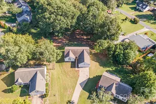 113 S Mulberry Ct, Mount Holly, NC 28120 - Photo 29