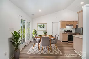 113 S Mulberry Ct, Mount Holly, NC 28120 - Photo 35