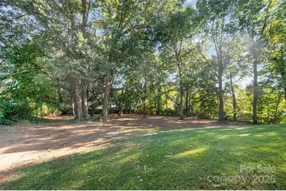 113 S Mulberry Court, Mount Holly, NC 28120 - Photo 27