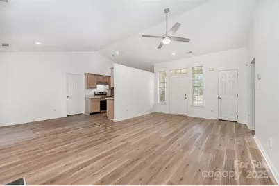 113 S Mulberry Court, Mount Holly, NC 28120 - Photo 15