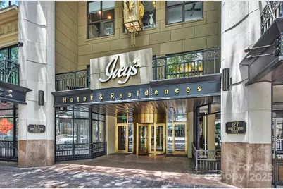 127 N Tryon Street #615, Charlotte, NC 28202 - Photo 41