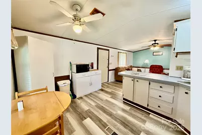 6191 Richburg Road, Great Falls, SC 29055 - Photo 9