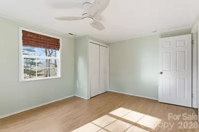 72 Lacey Lane, Hendersonville, NC 28739 - Photo 29