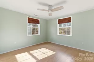 72 Lacey Ln, Hendersonville, NC 28739 - Photo 25