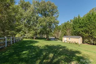 11 Nathan Ct, Fletcher, NC 28732 - Photo 37