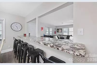 213 30th Avenue N, North Myrtle Beach, SC 29582 - Photo 3