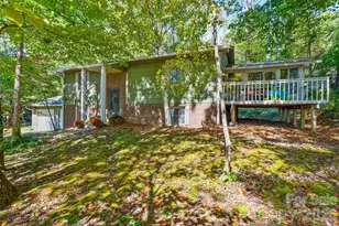 21 Fox Run Dr, Hendersonville, NC 28792 - Photo 1