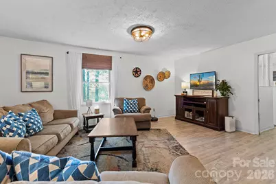 21 Fox Run Drive, Hendersonville, NC 28792 - Photo 11