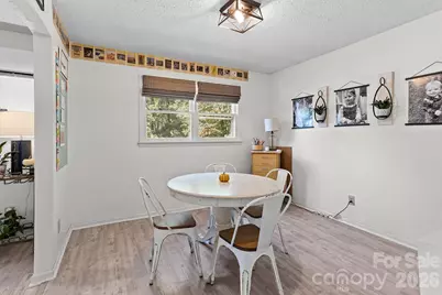 21 Fox Run Drive, Hendersonville, NC 28792 - Photo 15