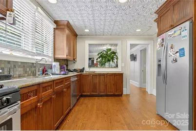 19428 Zion Avenue, Cornelius, NC 28031 - Photo 17