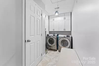 13709 Cathedral Way, Charlotte, NC 28278 - Photo 27