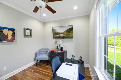 706 Toncin Avenue, Bessemer City, NC 28016 - Photo 9