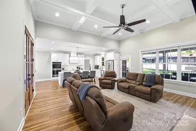 706 Toncin Avenue, Bessemer City, NC 28016 - Photo 7