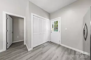 2317 Kennesaw Dr, Charlotte, NC 28216 - Photo 15