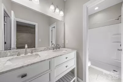 2317 Kennesaw Drive, Charlotte, NC 28216 - Photo 9