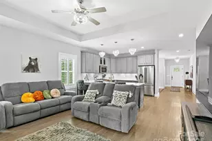 139 Clay St, Fairview, NC 28730 - Photo 17