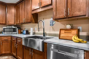 200 Vista Pointe Dr, Stony Point, NC 28678 - Photo 5