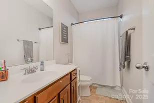 3815 Blazeprince Dr, Charlotte, NC 28215 - Photo 21