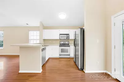 10610 Coulport Lane, Charlotte, NC 28215 - Photo 15