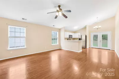 10610 Coulport Lane, Charlotte, NC 28215 - Photo 13