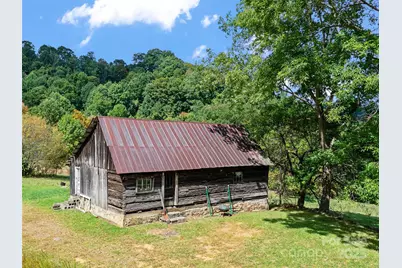 1099 Silas Branch Road, Burnsville, NC 28714 - Photo 11
